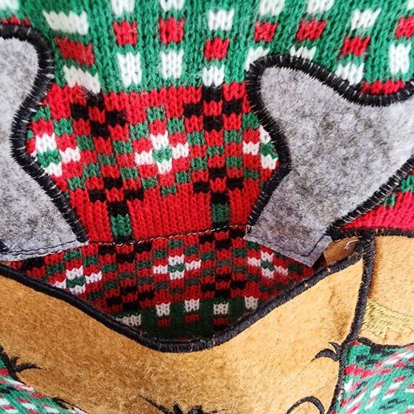 Blizzard Bay reindeer with pocket front ugly Christmas sweater men's size large - Picture 8 of 9